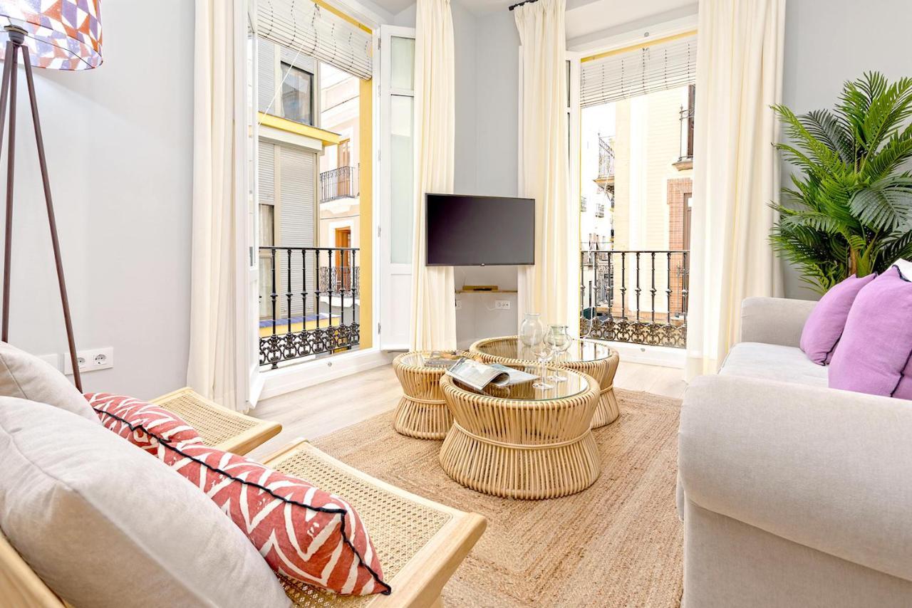 Genteel Home Conde De Barajas เซบีญา ภายนอก รูปภาพ
